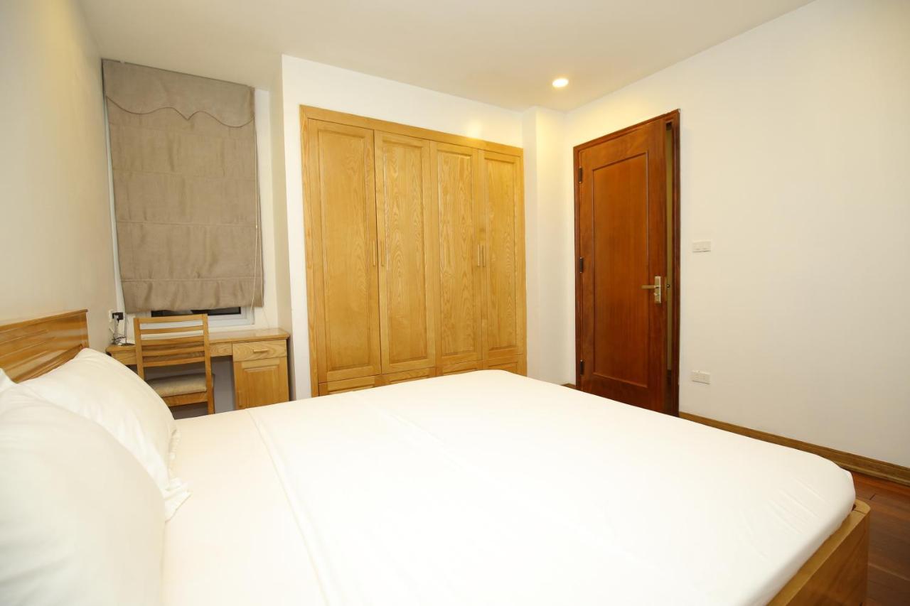 Investland In Truc Bach & Serviced Apartment Hanoi Esterno foto